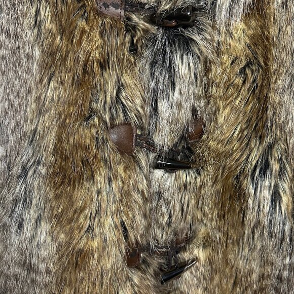 Candela Natural Faux Fur Mahala Oversized Vest NWT - Medium - Picture 6 of 6